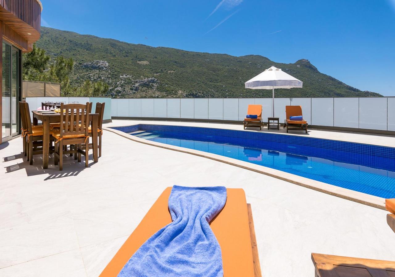 Villa 5 Sleeps 6 Isolated Pool See And Montain View-Villa Kartal Yuvasi Uzumlu  Exteriör bild