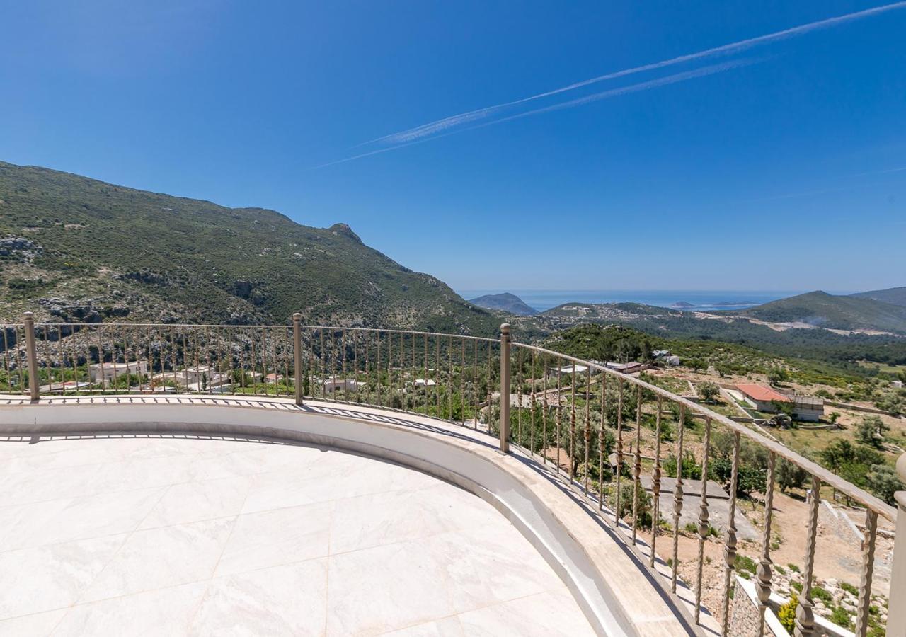 Villa 5 Sleeps 6 Isolated Pool See And Montain View-Villa Kartal Yuvasi Uzumlu  Exteriör bild