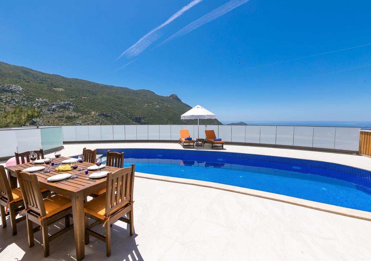 Villa 5 Sleeps 6 Isolated Pool See And Montain View-Villa Kartal Yuvasi Uzumlu  Exteriör bild