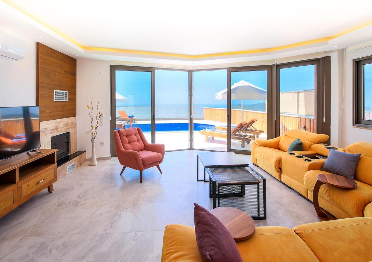 Villa 5 Sleeps 6 Isolated Pool See And Montain View-Villa Kartal Yuvasi Uzumlu  Exteriör bild
